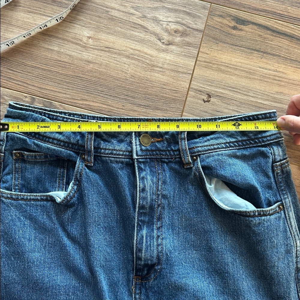 SOLD. Sezane Denim Le Crop Denim Blue Size 8 Size 40 Womens EUC - Picture 8 of 8